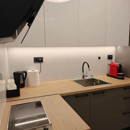 Apartment Xr *
